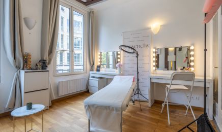 Flowenchy Beauty : Institut de beauté à Paris