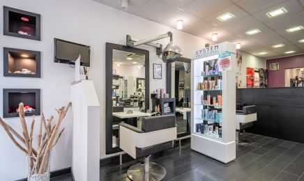 Viva la Vie by Marilyn Prevost  : Coiffeur à Villeneuve-sur-Lot