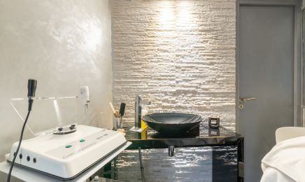 Institut Caline -  Biologique recherche - Licciardi Fabienne  : Institut de beauté à Sète