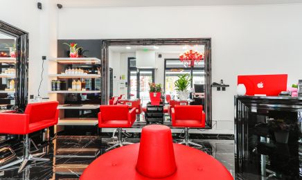 Au salon de Nadia  : Coiffeur à Montreuil