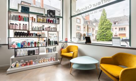 Abacca Coiffeur Createur  : Institut de beauté à Vendôme