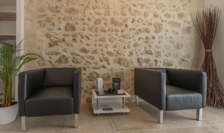 Comptoir Beauté by Julie  : Manucure à Blanquefort