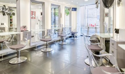 Caractère Coiffure - La Ferté-Alais : Coiffeur à La Ferté-Alais