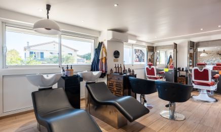 ADIVINANGE - L'Atelier Coiffure  : Saint Maximin : Coiffeur à Saint-Maximin-la-Sainte-Baume
