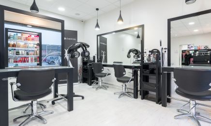 Access Coiffure - Estaires : Coiffeur à Estaires