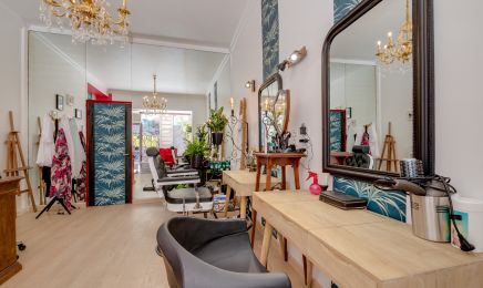 Le Peignoir  : Barbier à Bordeaux