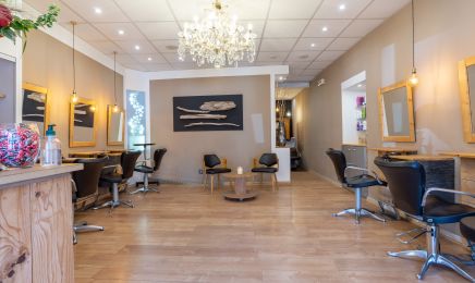 MUST Coiffure : Coiffeur à Aix-en-Provence