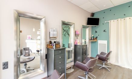 Bulle de couleur : Coiffeur à Égletons