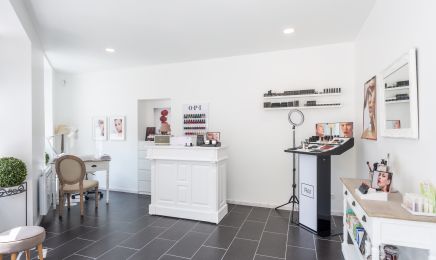 Camille - Maison de Beauté : Manucure à Lagnieu