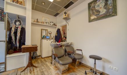 Les gueules de Lou : Coiffeur à Paris
