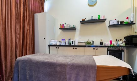 AKSHI Beauté indienne : Manucure à Herblay-sur-Seine