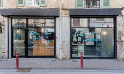 Stella Estetica  : Manucure à Vizille