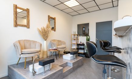 The beauty bar : Manucure à Yerres