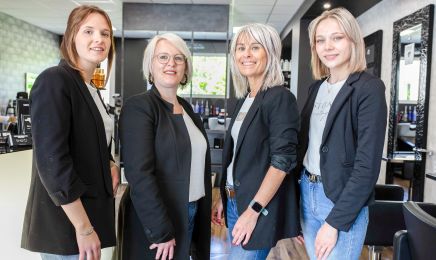 Le 33 Coiffure : Coiffeur à Changé
