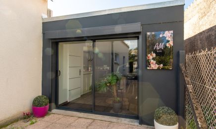 AM Beauty : Manucure à Jargeau