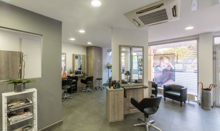 Entr'Act : Coiffeur à Fontaines-Saint-Martin
