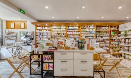 Naturshop - Esthétique/Coiffure : Coiffeur à Saint-Raphaël