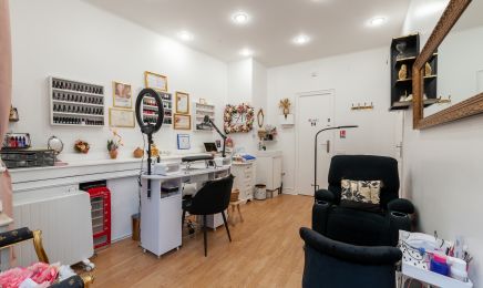 Luxury lash and nails studio : Manucure à Poissy