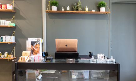 O'Comptoir Complexe beauté : Manucure à Angoulême