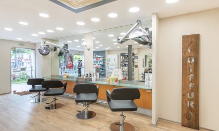 Caliste  : Coiffeur à Châtellerault