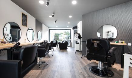 L'art de pl'hair : Barbier à Villeneuve-en-Retz