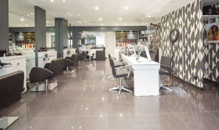 LE STUDIO BY CIPRIAN : Manucure à Paris