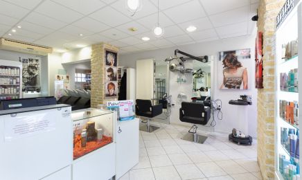 Valerie coiffure  : Coiffeur à Puiseaux
