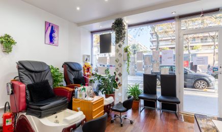 Julie Ongles : Institut de beauté à Paris