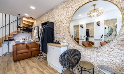MAISON RIVA | Hair Studio By Julie (Anciennement Kératine)  : Coiffeur à Deauville