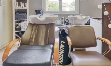 L'atelier d'Amélie & Le comptoir de Margot : Barbier à Pauillac