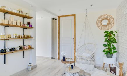 Magnifisens : Institut de beauté à Dangé saint romain