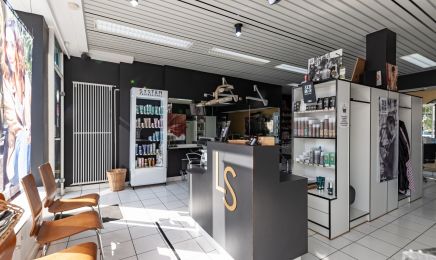 Le salon : Barbier à Condé-sur-Vire