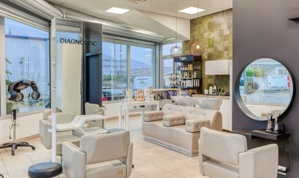 Détente et Style : Coiffeur à Vif