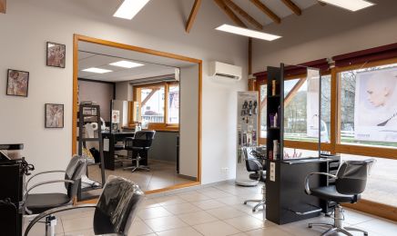  Art et Tifs : Coiffeur à Val-de-Virieu