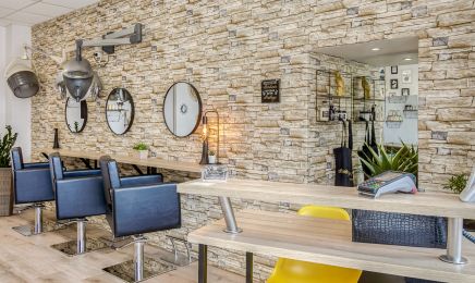 Révélez-vous  : Coiffeur à Montauban-de-Bretagne