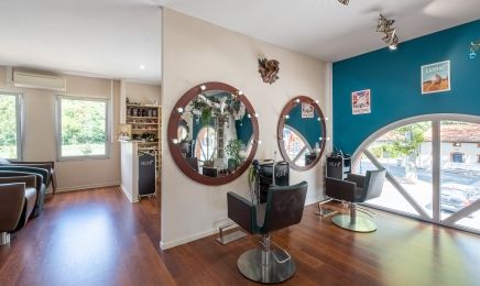 L’ame en couleur : Coiffeur à Donneville