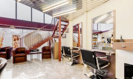 Mas Coiffure et Beauté : Coiffeur à Vaulx-en-Velin
