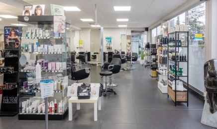 Espace Beauté & Bien-Être Lyli B. : Coiffeur à Jarny