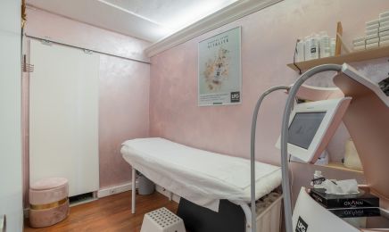 My Private Wellness - Corniche Fleurie : Manucure à Nice