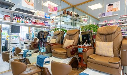 Jiviny Nails  : Manucure à Noisy-le-Grand