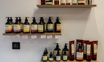 Mille et Une Coiffures  : Coiffeur à Le Bouscat