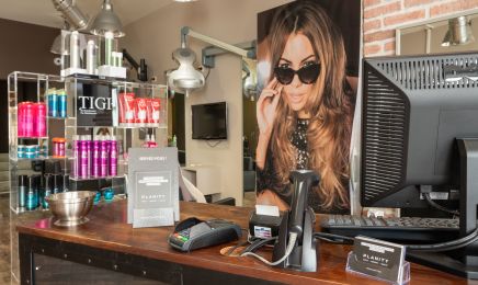 Seven : Coiffeur à Niort