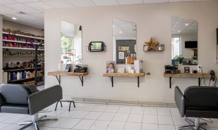 Les Deux L Coiffure : Coiffeur à Cambon 