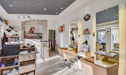 N'R Coiffure Unis dans l'élégance : Coiffeur à Toulouse