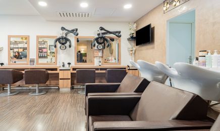 Bonan Coiffure & Beauté : Institut de beauté à Le Tholonet