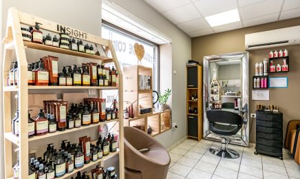 Atelier de Coiffure Karin (Concept Personnalisé Privé) : Coiffeur à Nîmes