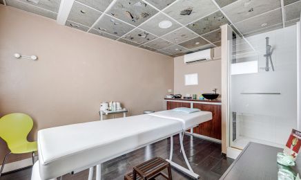 Institut Chamarelle : Manucure à Décines-Charpieu