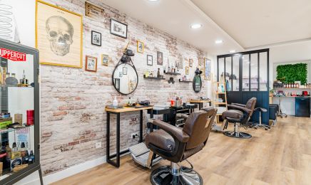 Le Carré Moustache : Barbier à Libourne