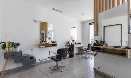 New style & Nails Léa Andcie  : Coiffeur à Grosbreuil
