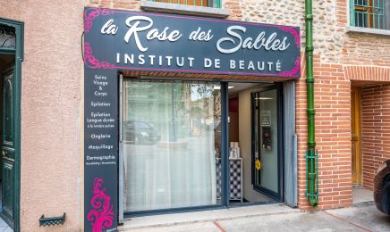 La Rose Des Sables  : Manucure à Claira